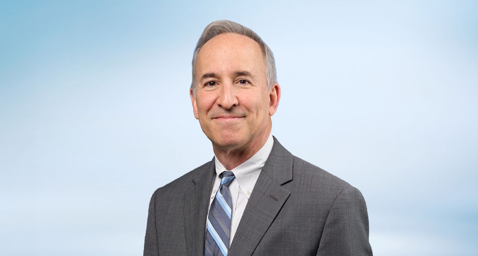 Portrait of Glenn Solomon