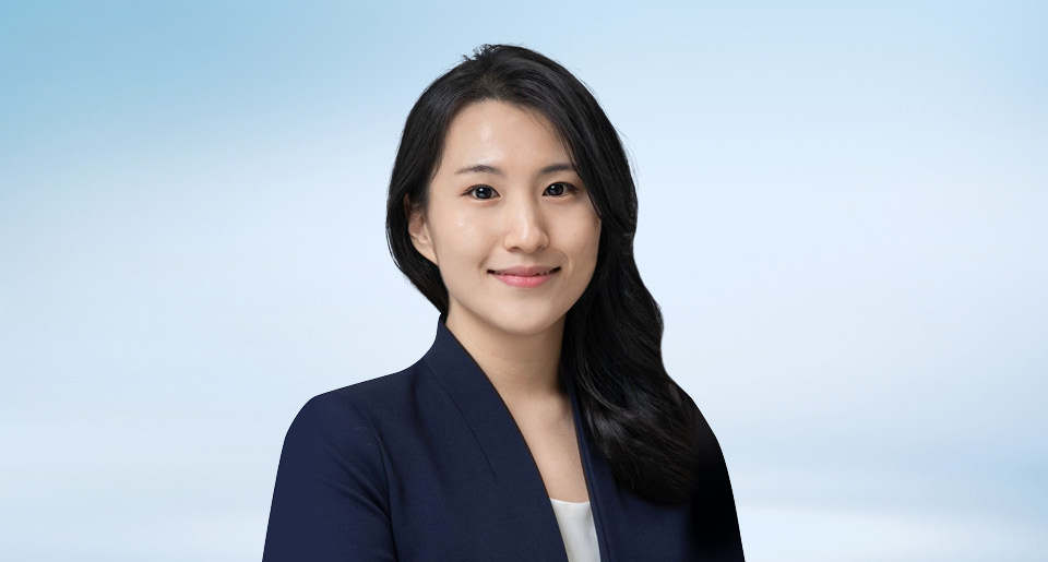 Biography Julia Seong Ji Jin biography-julia-seong-ji-jin