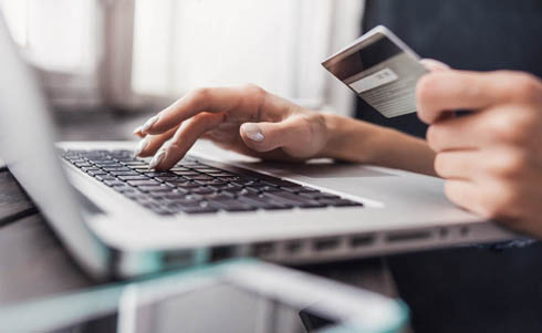 Credit Card Chaos: Safeguarding Your Credit in Separation