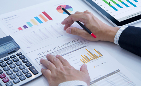 Don’t Use an M&A Attorney for an Investment Banker’s Job