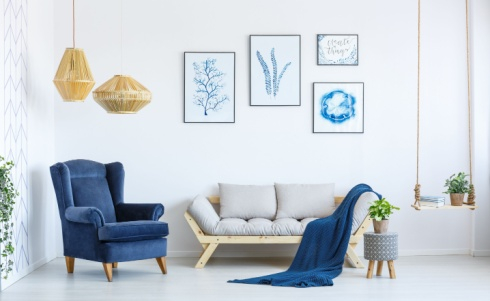 Decorating Danger: Pitfalls in Using Images of Rooms Decorated with Your Furnishings