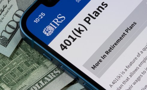How to Divide Retirement Accounts During Divorce Amid Market Fluctuations