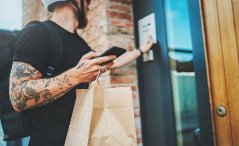 New York City Expands Minimum Pay Protections to Grocery Delivery Workers