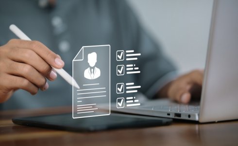 Government Shutdown Pauses E-Verify Operations, But I-9 Rules Still Apply