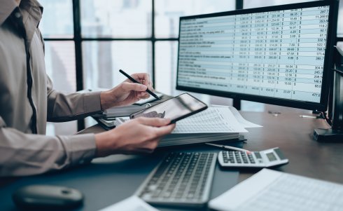 Deal Structures Under Stress: Courts Reexamine Prebankruptcy Transactions