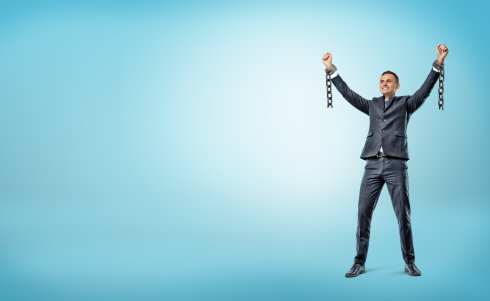 Virginia Joins the National Trend Limiting Noncompete Agreements