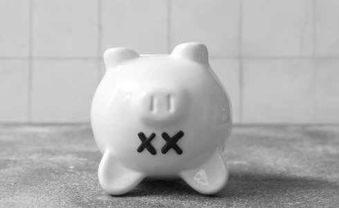 What Happens to Debt in Divorce if a Spouse Files Bankruptcy?